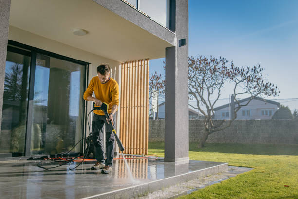 Professional Pressure Washing Services in Garnet, CA